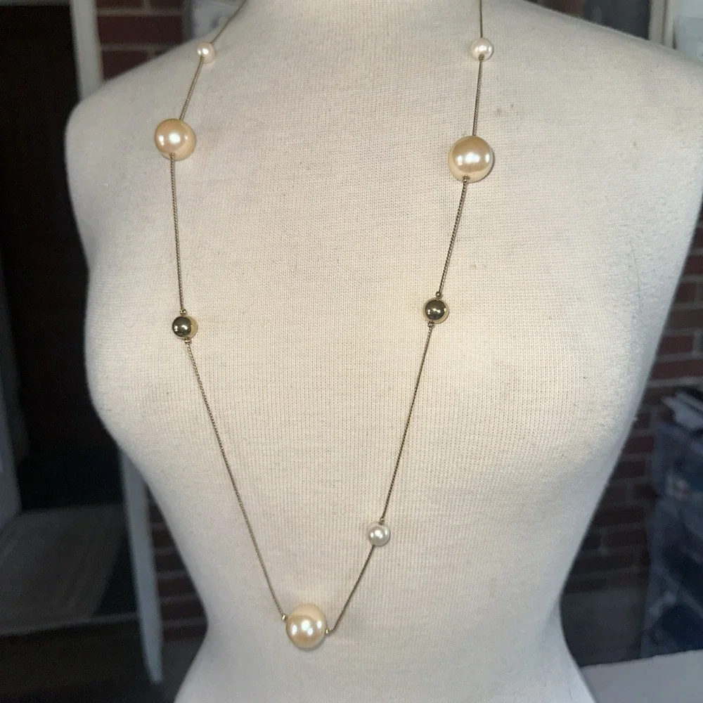 Unbranded Station Necklace Women OS Gold Cream Excellent Faux Pearl Long Chain